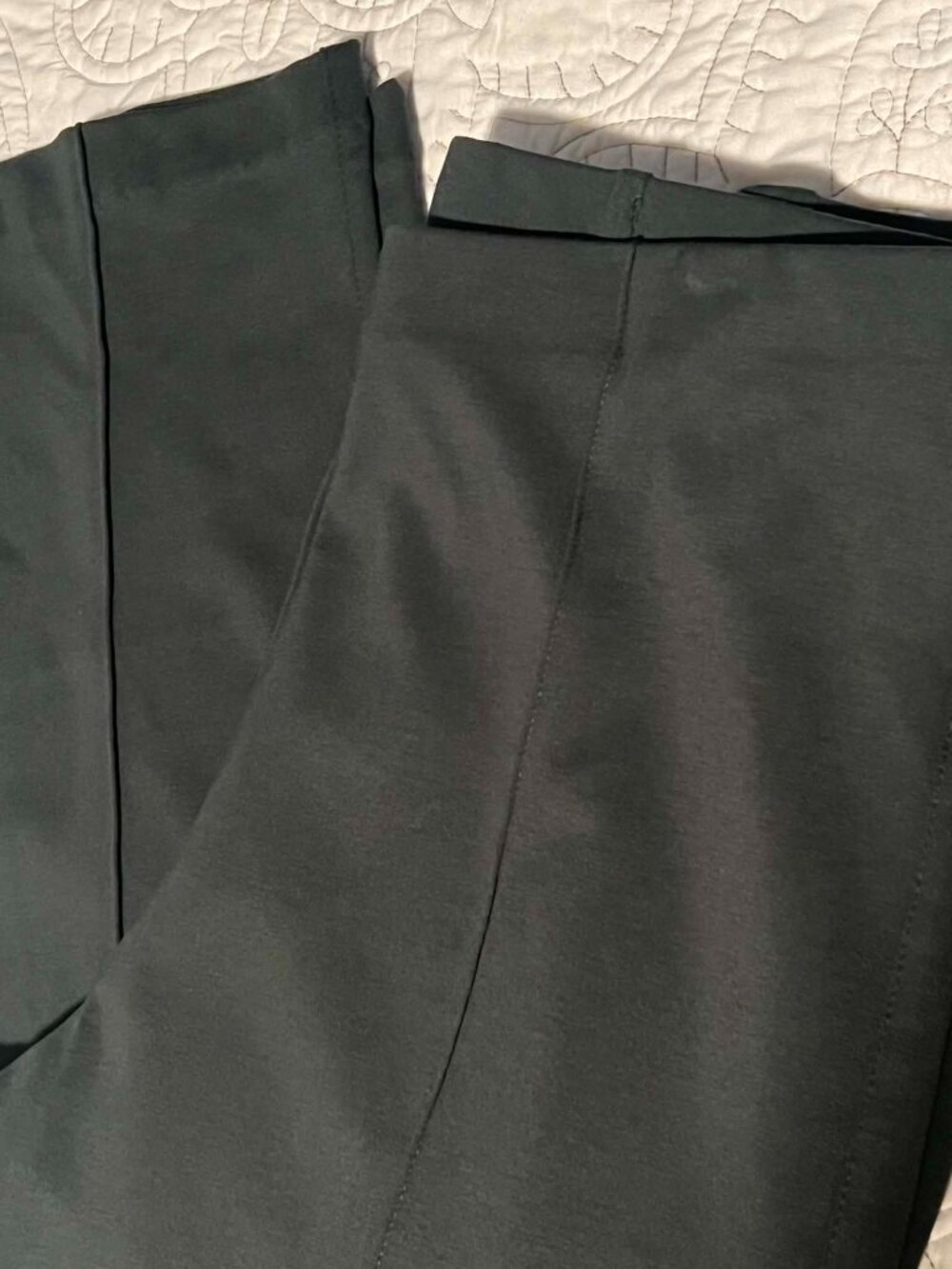 Banana Republic Ponte Pant Stretch Knit Flattering Fit Size L - Picture 5 of 7